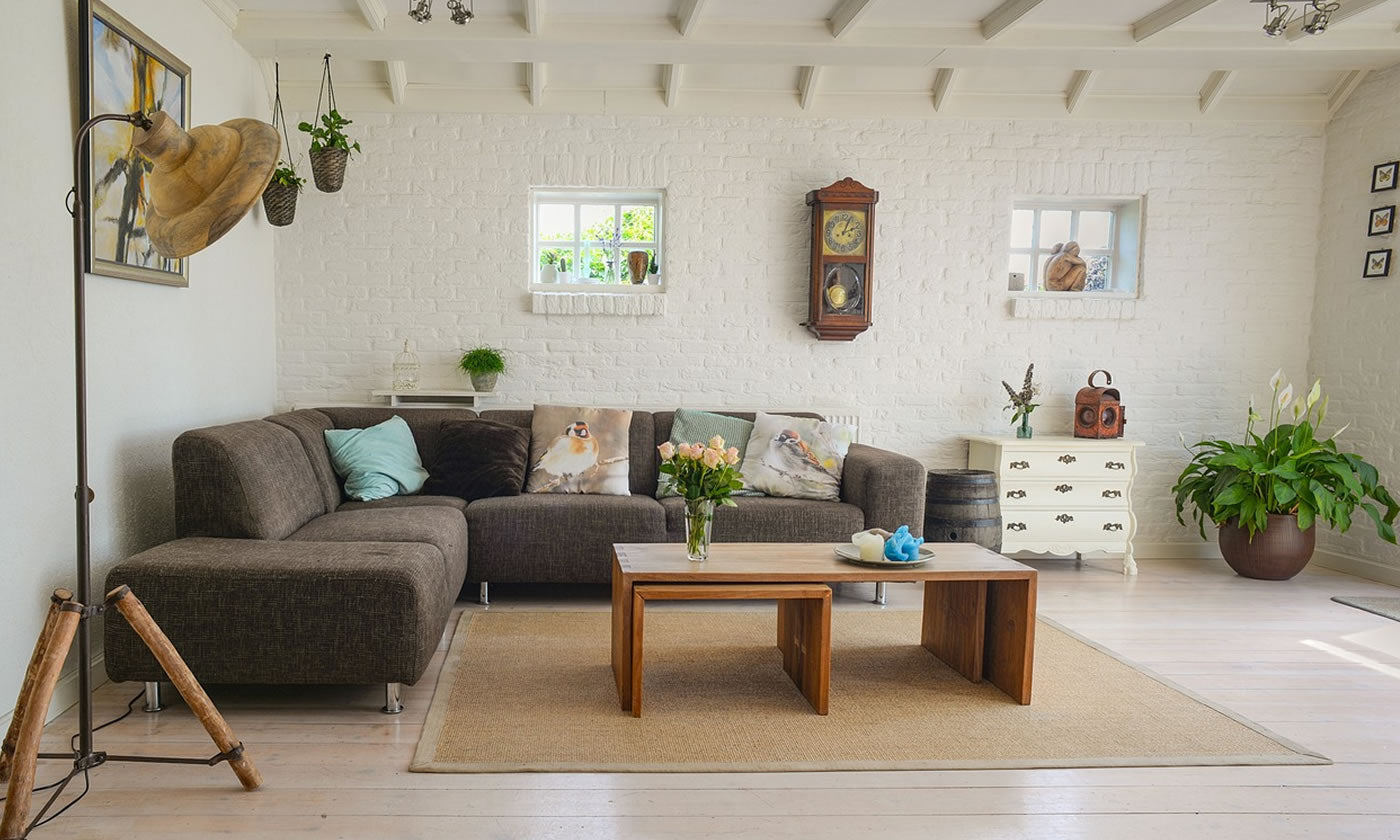 Come abbinare il tappeto al pavimento?