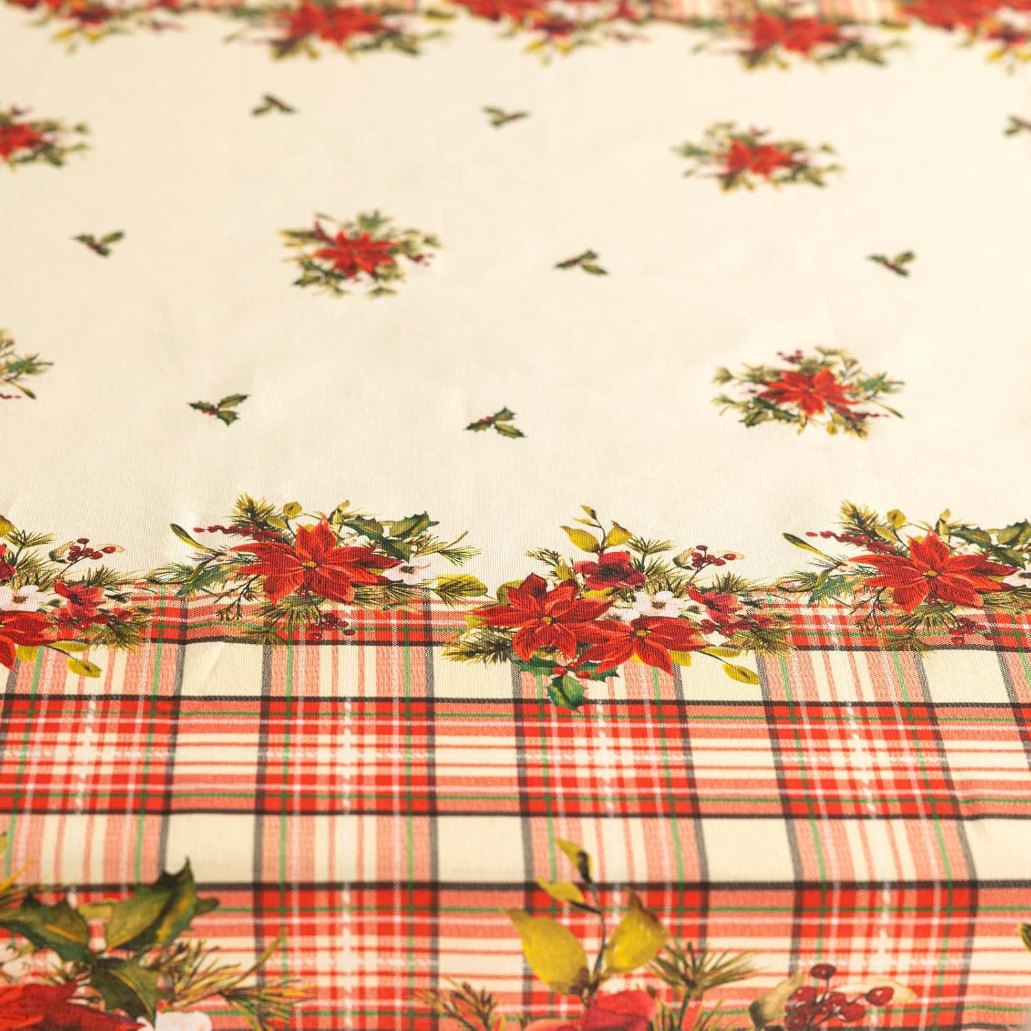 Tovaglia Natalizia Stella di Natale – Rettangolare 100% Cotone – Stampa Digitale – 6/12/18 Posti – Made in Italy