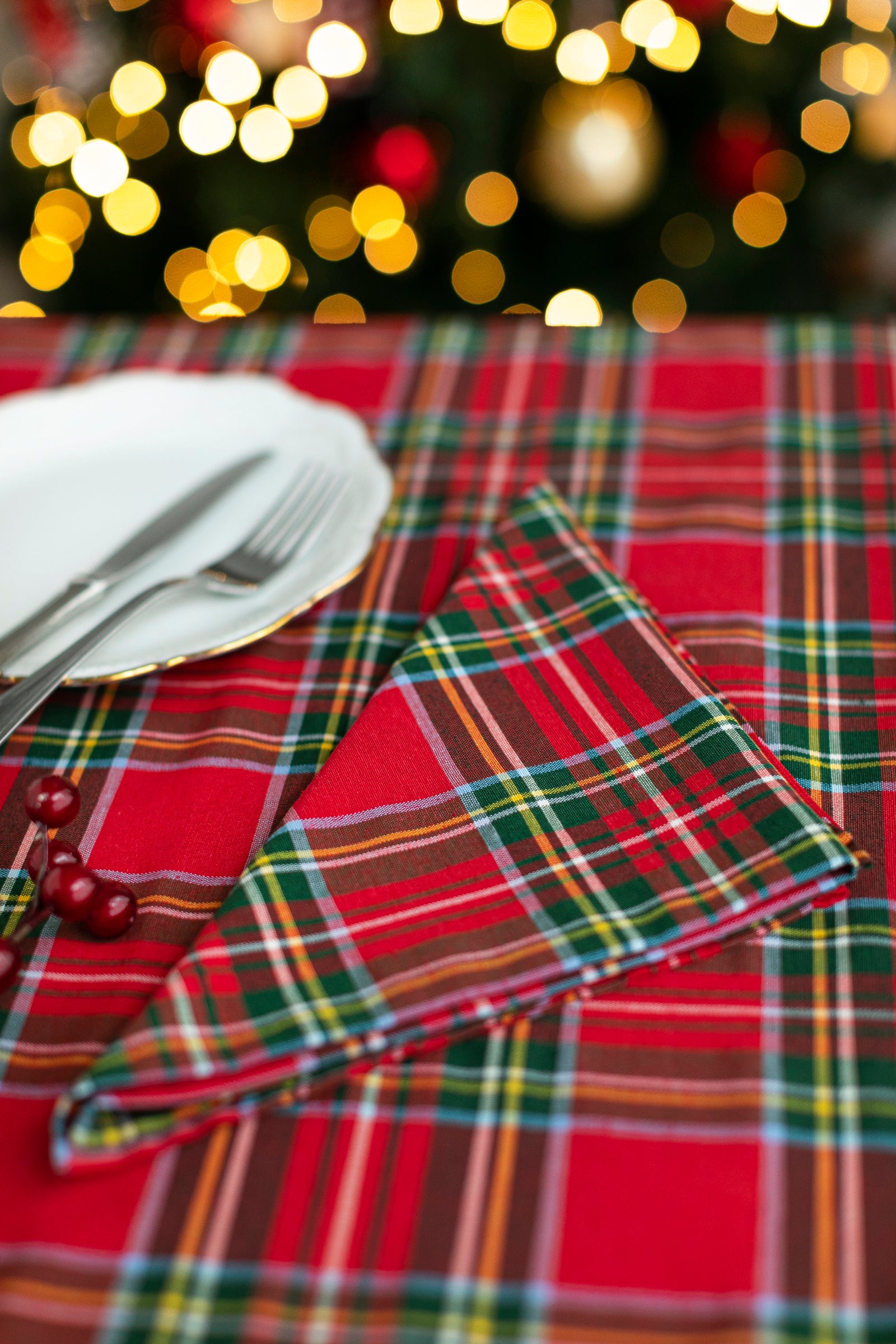 Tovaglia 12 posti 140x240 cm cotone e poliestere design scozzese linea Tartan
