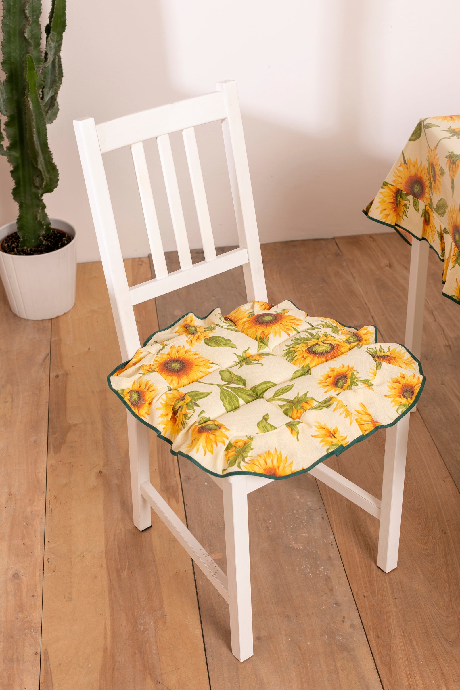 Cuscini Copri sedia Girasole Shabby Chic Country Trapuntato Imbottito Fissaggio con 4 Alette 40x40 cm Set da 2 pezzi Vari Colori