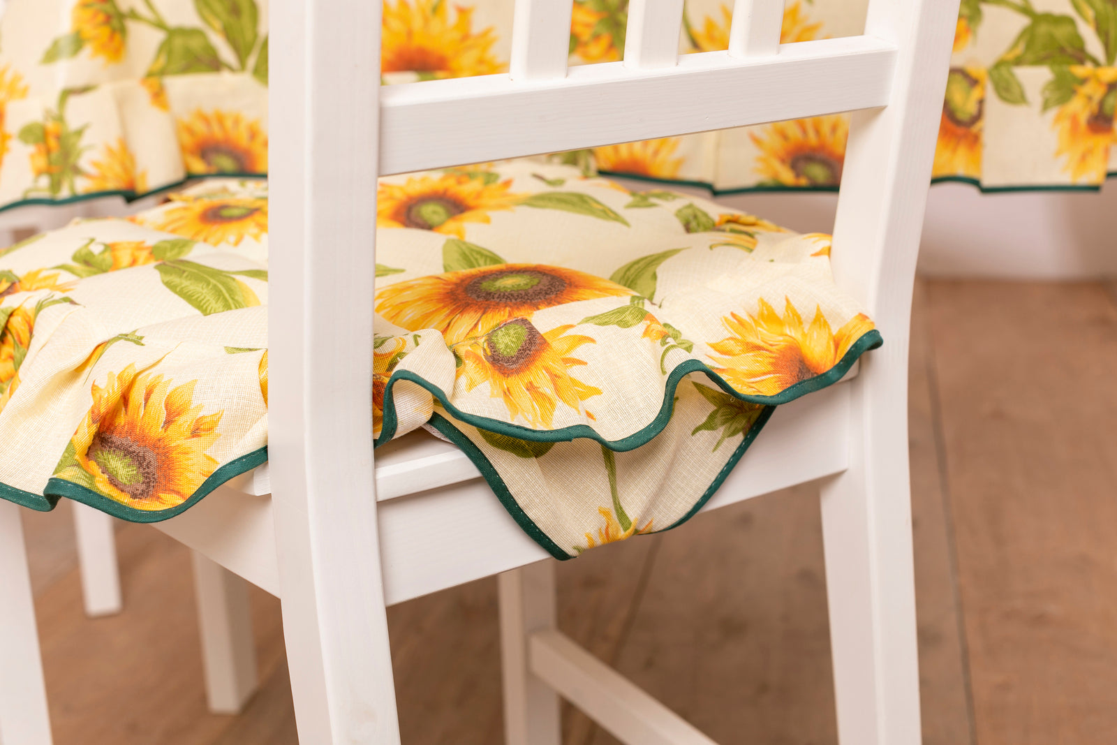 Cuscini Copri sedia Girasole Shabby Chic Country Trapuntato Imbottito Fissaggio con 4 Alette 40x40 cm Set da 2 pezzi Vari Colori