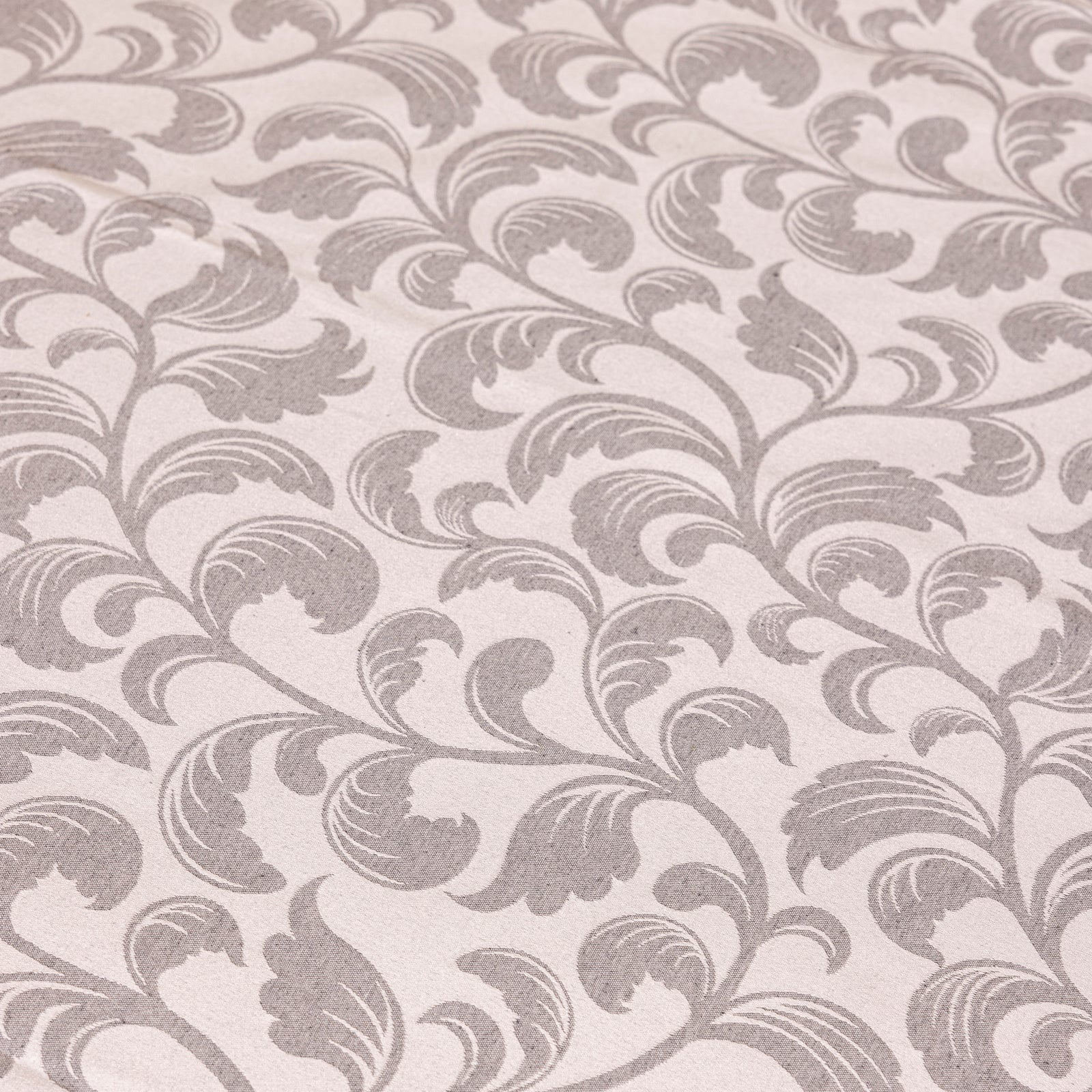 Copriletto leggero Matrimoniale 270x270 di raso Jacquard Alina
