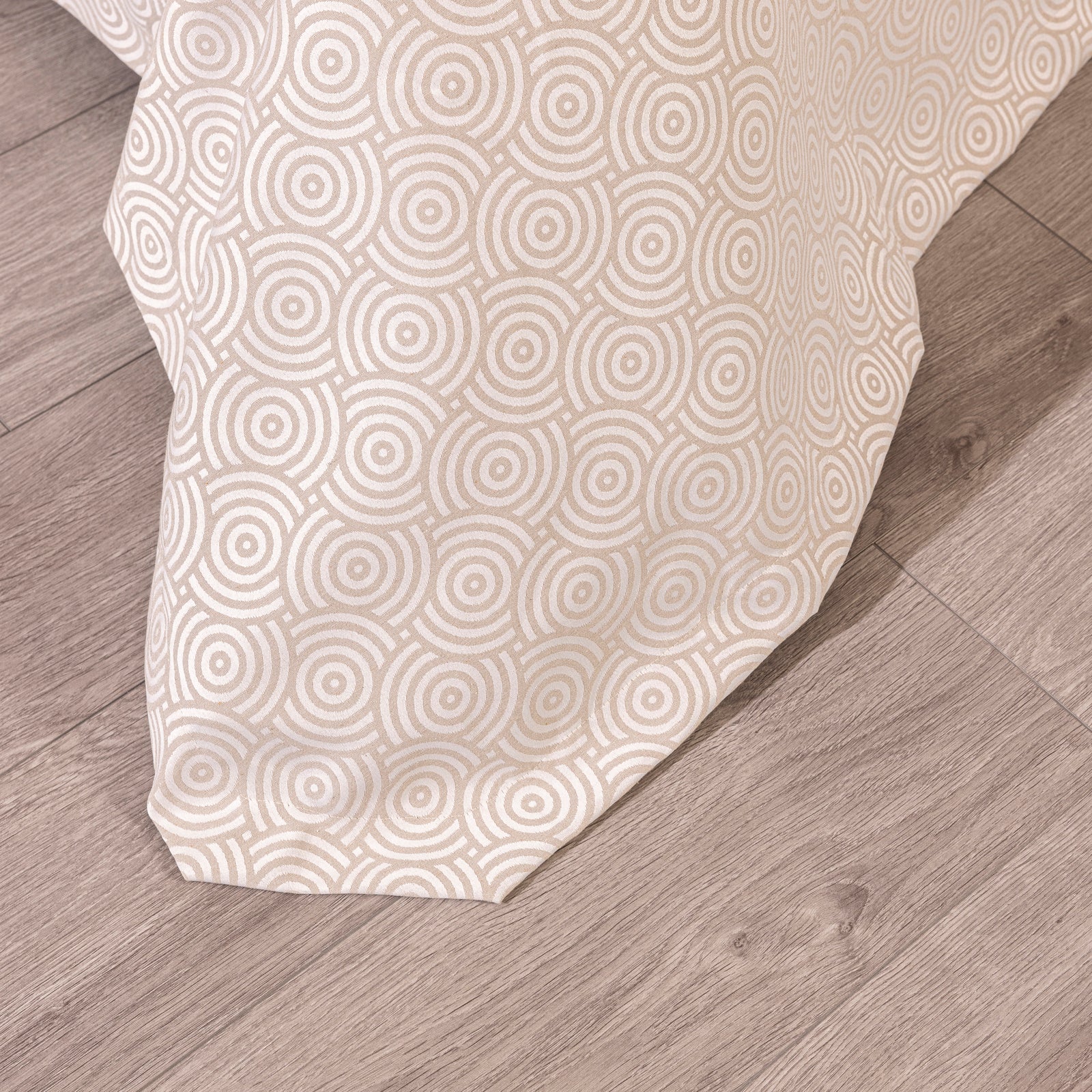 Copriletto leggero Matrimoniale 270x270 di raso Jacquard Assia