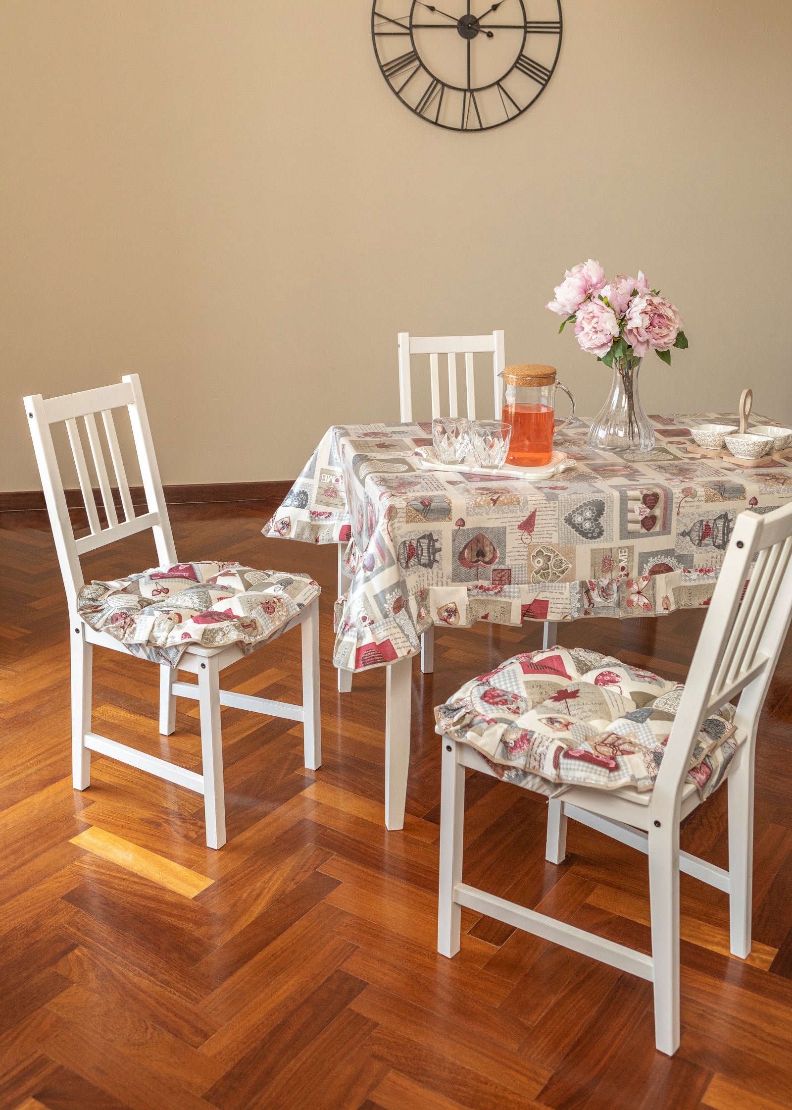 Set Cuscini Coprisedia 2 pezzi 40x40 Trapuntato Imbottito con 4 Alette linea Shabby Chic fantasia Chiave