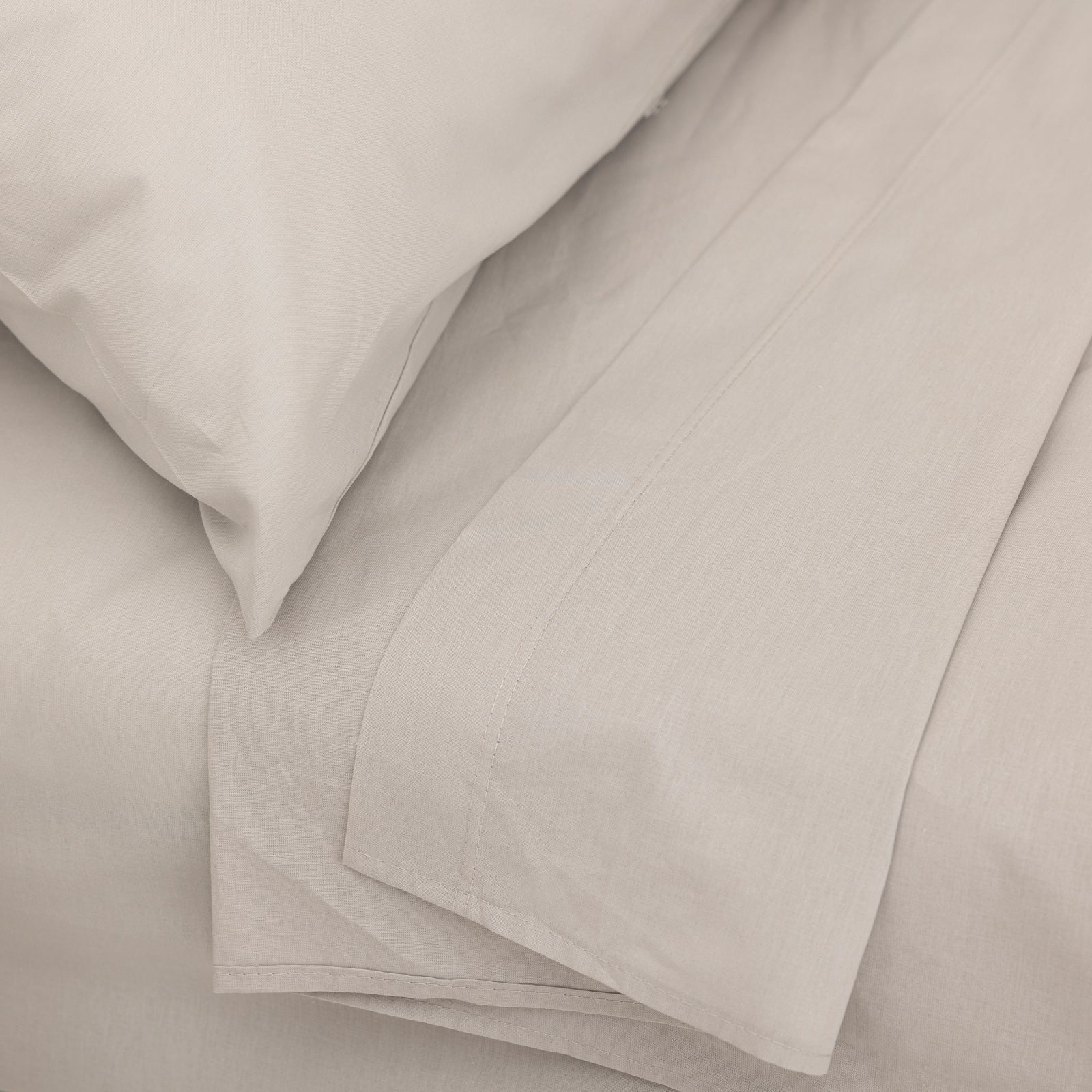 Coppia Federe in Puro Cotone per Guanciale con Tre Volani – Set 2 Pezzi, Colore Cromo, Disponibili in Vari Colori