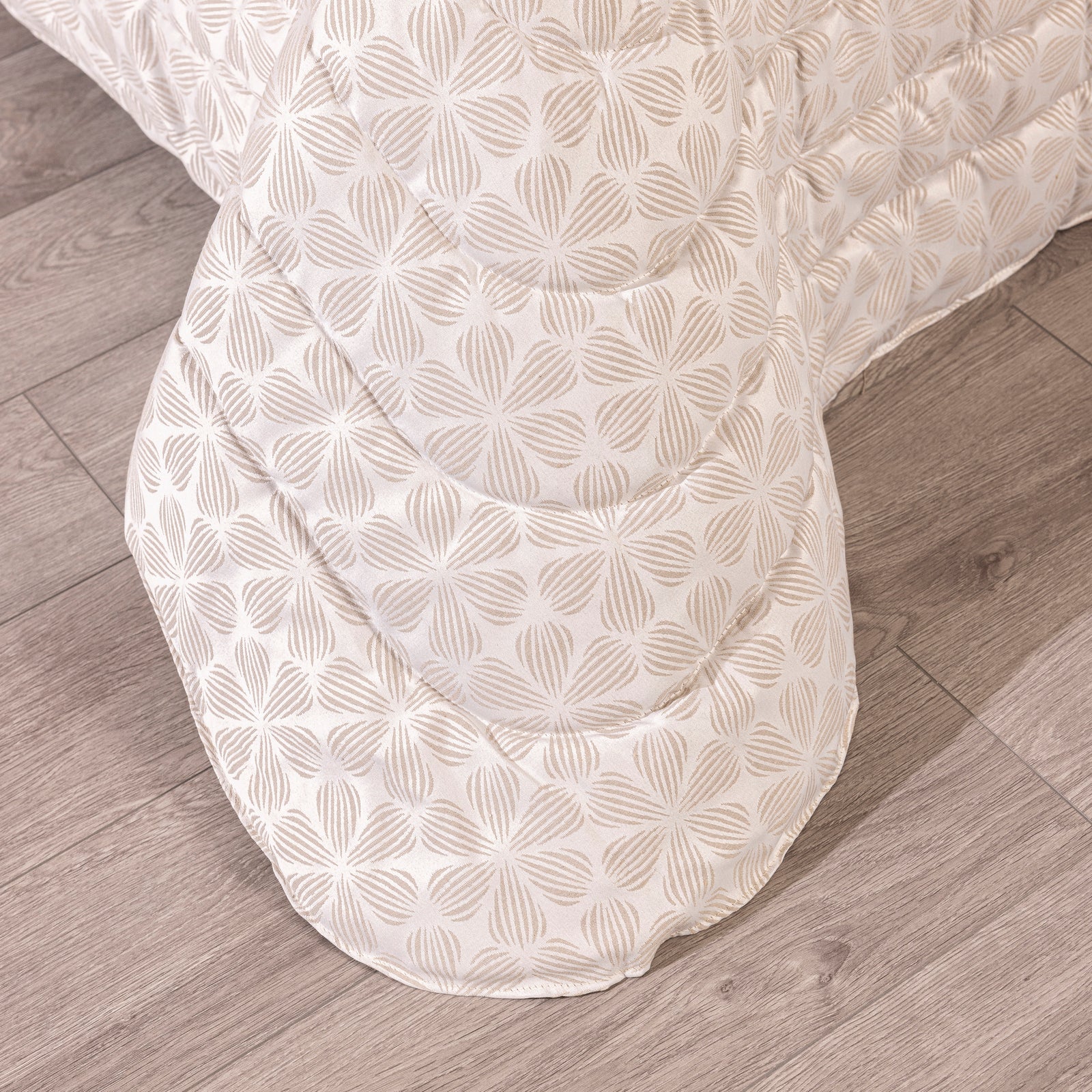 Trapunta Invernale Matrimoniale in Raso 270x270 cm Artigianale Anallergica 350 g/m² Disegno Piazzato Gioia