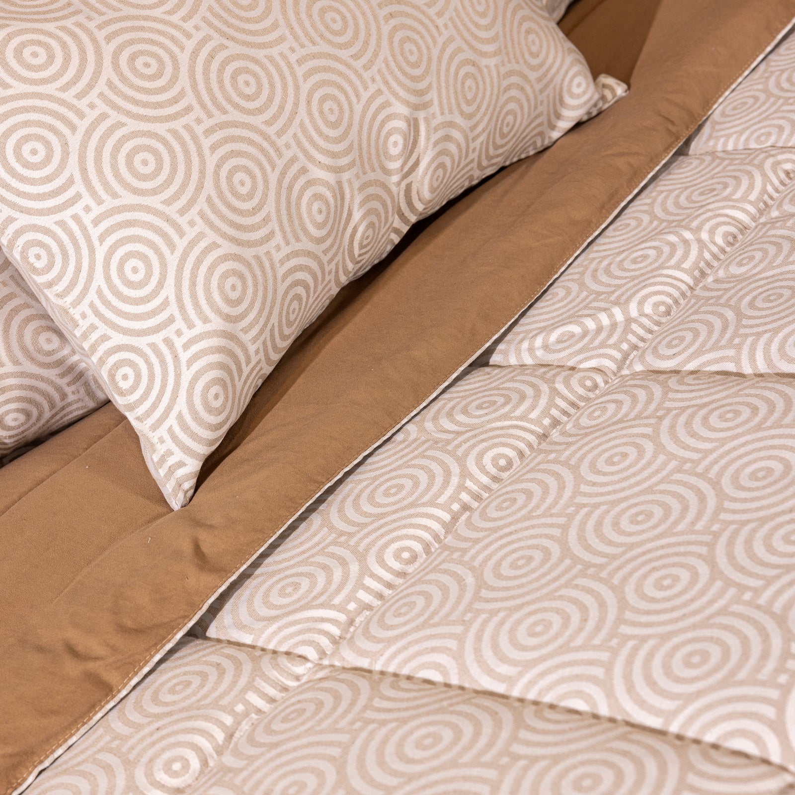 Trapuntino Assia matrimoniale 270x270 in raso 100 grammi