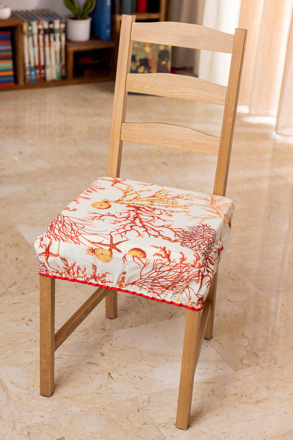 Cuscini copri Sedia 40x40 in cotone con fascia elastica azzurro e rosso fantasia corallo