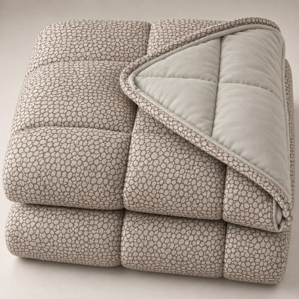 Trapunta Piumone Matrimoniale in Raso Jacquard 260x270 cm 300 g/m² Vari colori