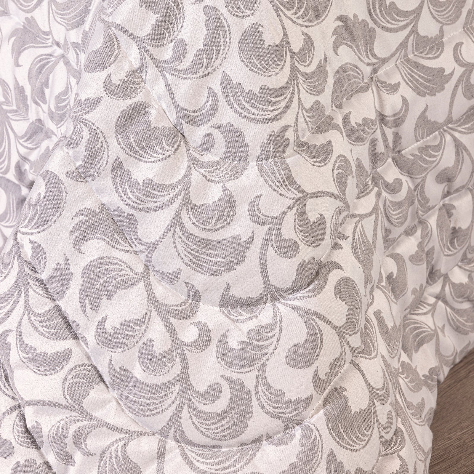 Trapuntino Copriletto Matrimoniale 270x270 di raso 100 grammi Alina