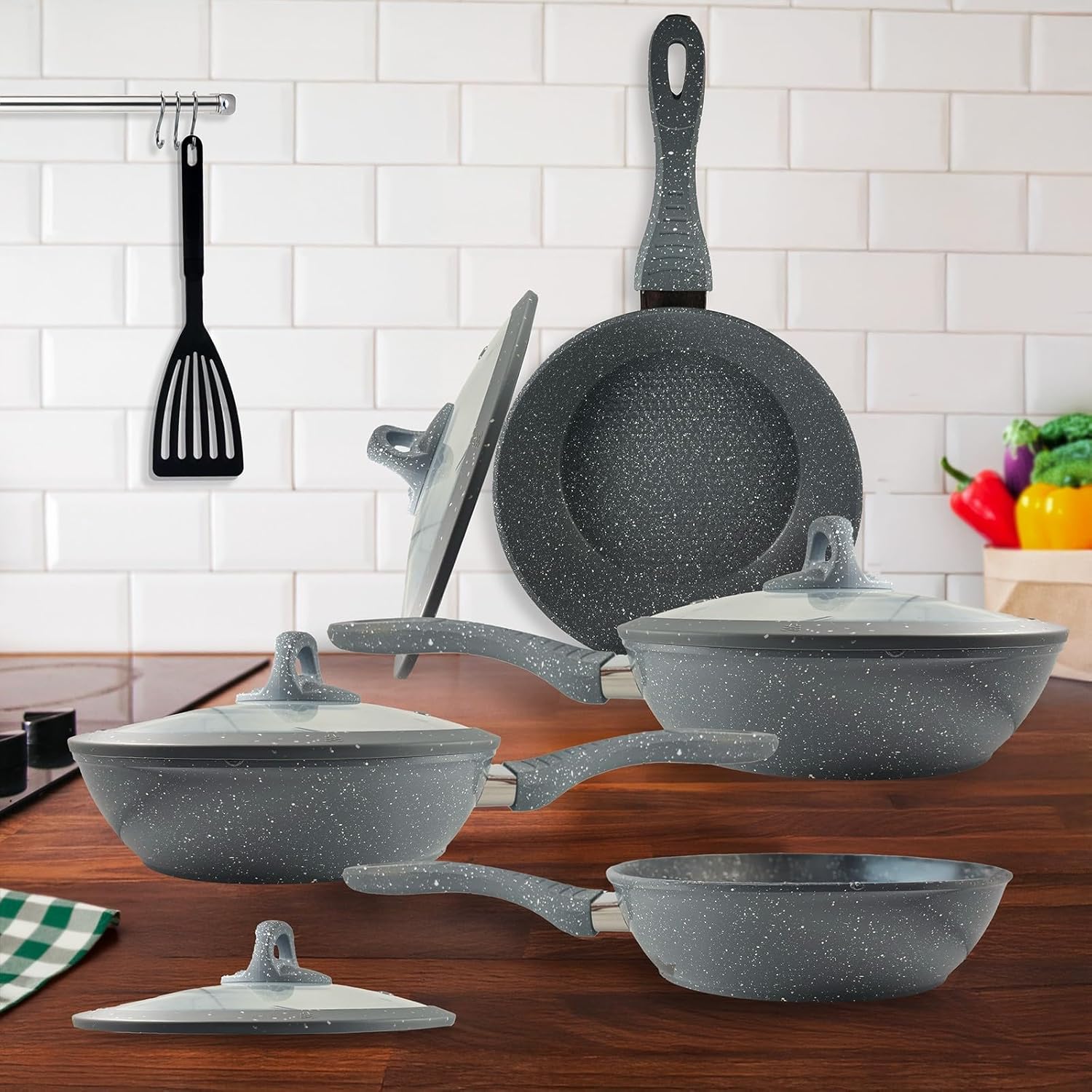 Set Padelle Antiaderenti 9 Pezzi Coperchi in Vetro Temperato Manico Removibile Senza PFOA Colore Grigio