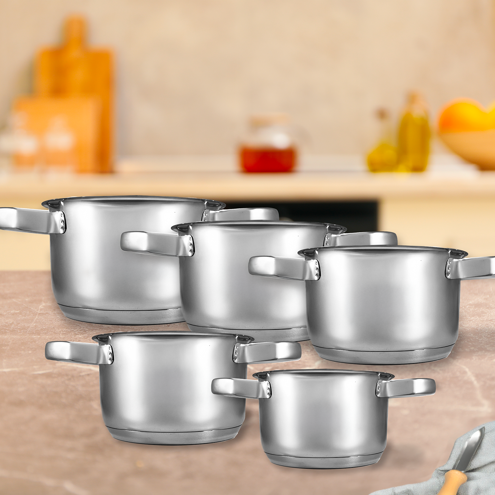 Batteria di Pentole in Acciaio Inox  Set 5 Pezzi Impilabili Compatibile con Induzione, Gas, Vetroceramica Senza PFOA
