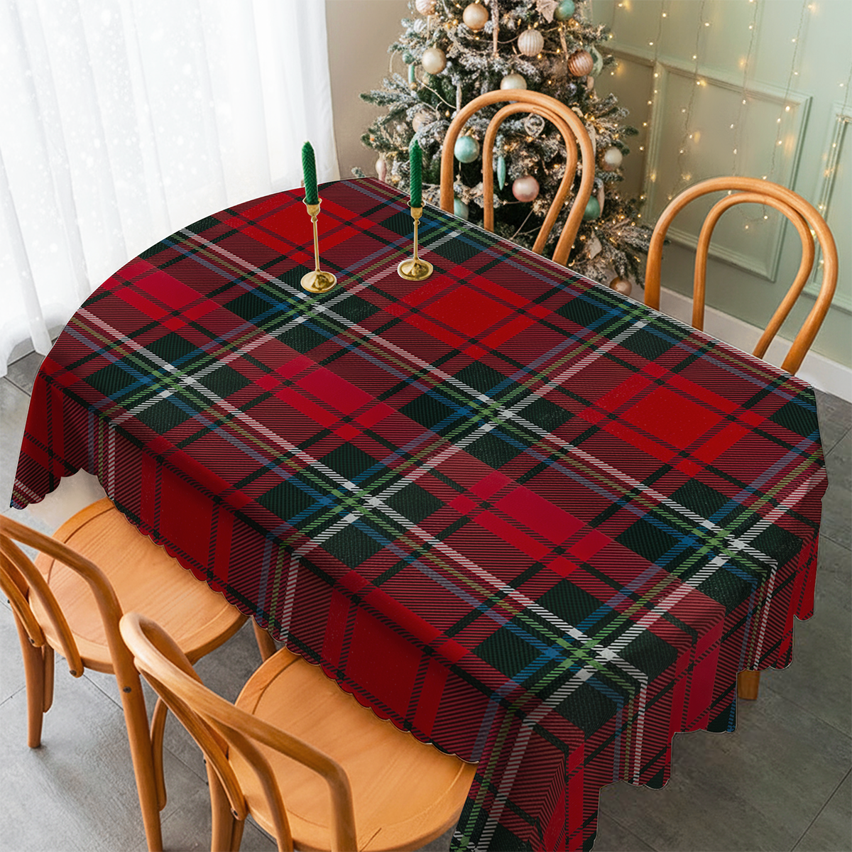 Tovaglia Cerata Natalizia 12 Posti 140x240 cm in PVC Copritavolo Antimacchia, Idrorepellente e Antiscivolo Decorazione Tavola di Natale Elegante in Stile Tartan Scozzese
